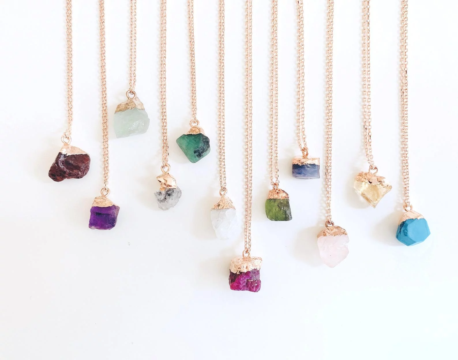 Best Crystal Necklaces for Awesome Gifts