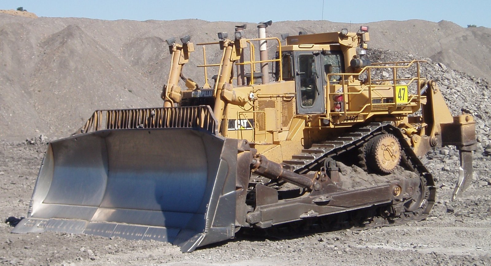 How the D11 Dozer Transforms Landscaping andEarthmoving Projects