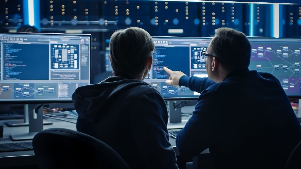CNCIntel Reviews: Assessing Expertise in Intelligence and Investigation