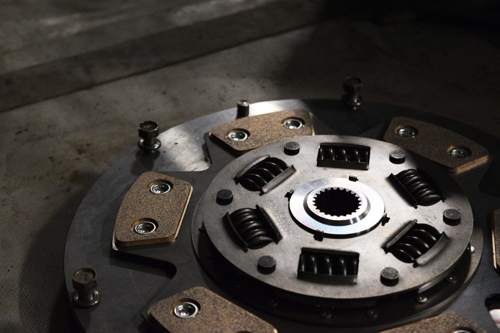 Exploring the Role of Slip Clutches in Machinery and Their Importance to the Industrial Sector
